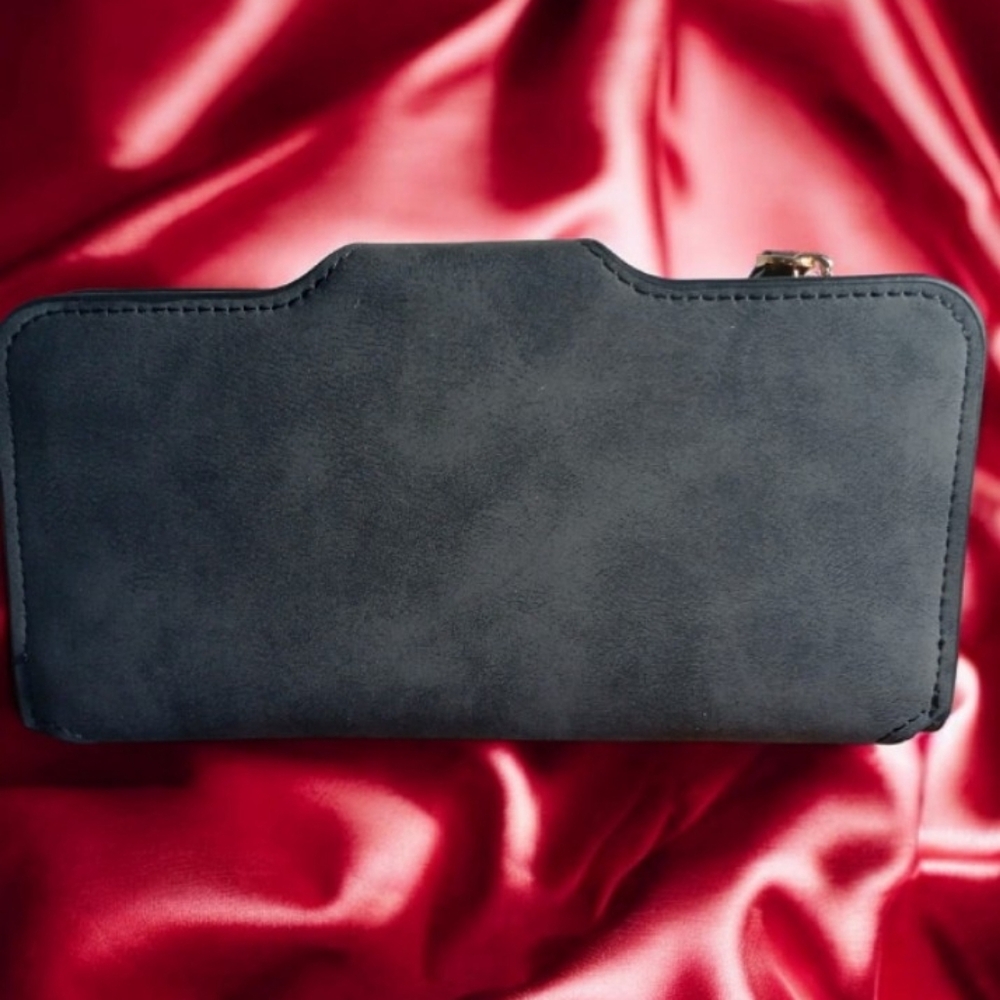 Mickey & Minnie Forever Lovely Wallet NWOT Black - Picture 4 of 7
